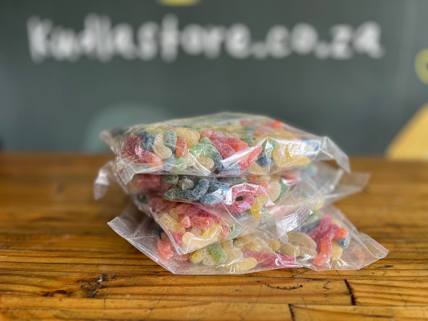 Sour Worms 700g