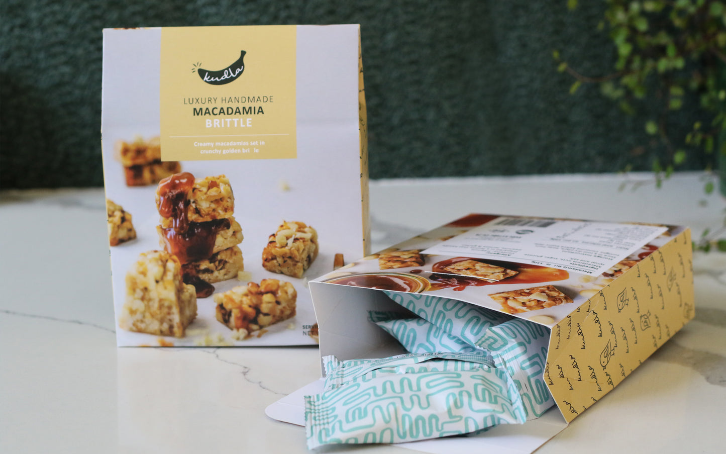 Luxury Handmade Macadamia Brittle 150g
