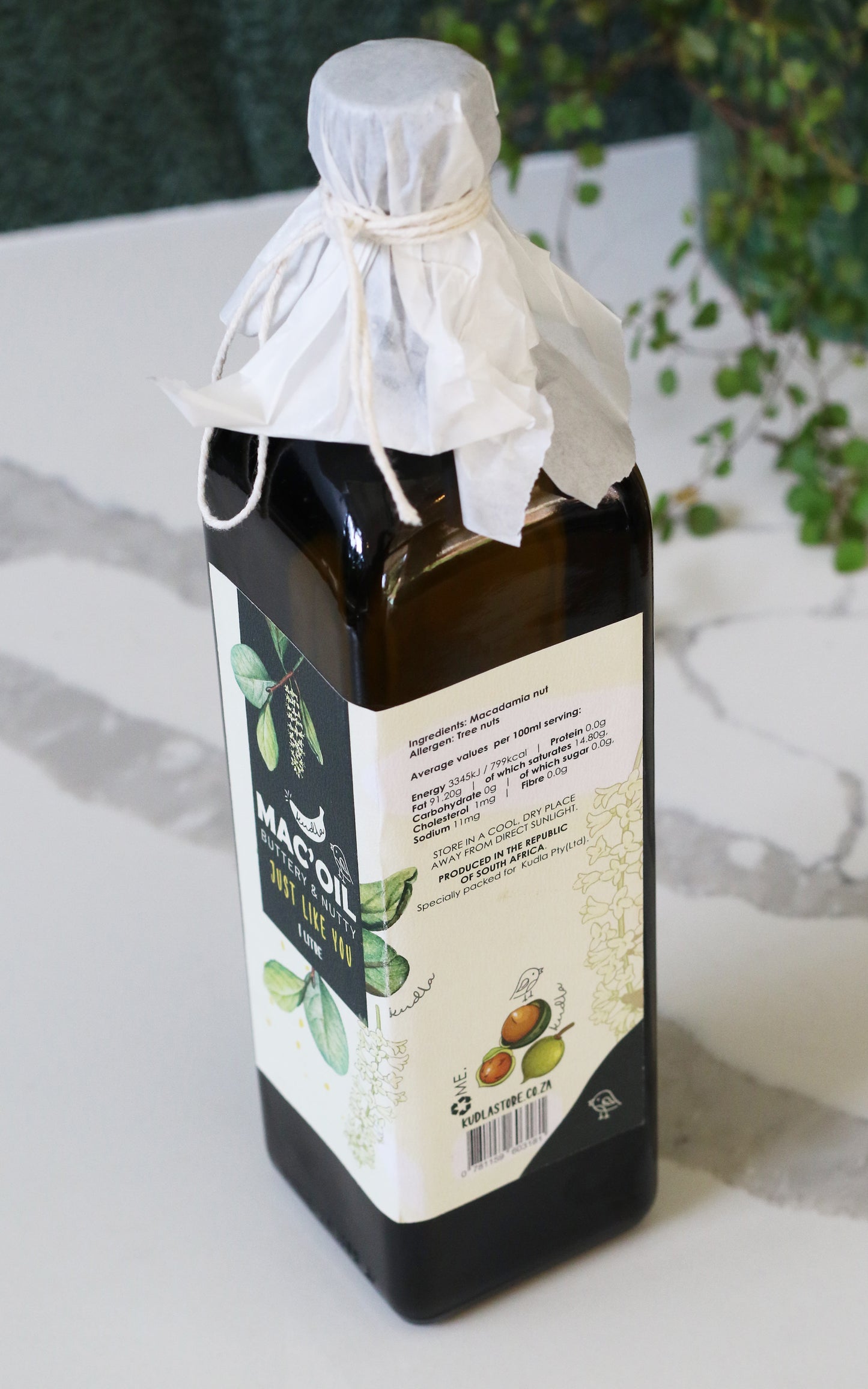 Macadamia Oil